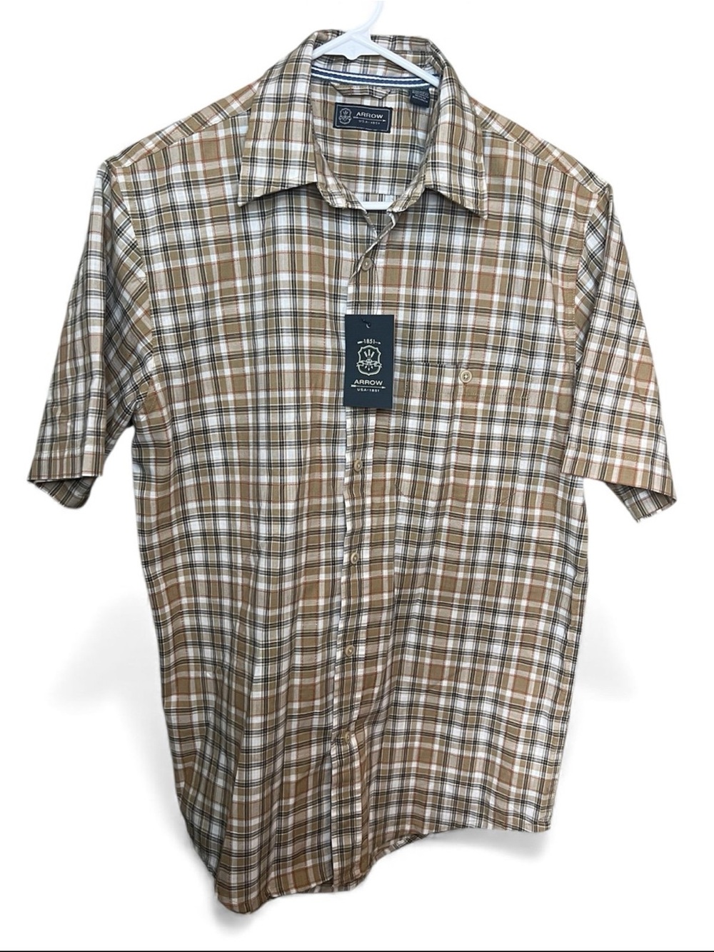 Men's Button Up Plaid Shirt Tan and White  NWT Arrow Brand Casual Short Sleeve